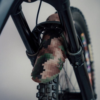 Predný blatník RIESEL Koloss, camo