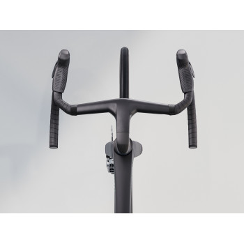 Madone SLR 9 AXS Gen 8 Matte Carbon Smoke/Prismatic Pearl