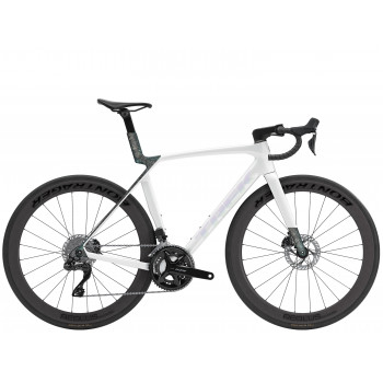 Madone SL 6 Gen 8 Gloss Crystal White/Matte Deep Smoke