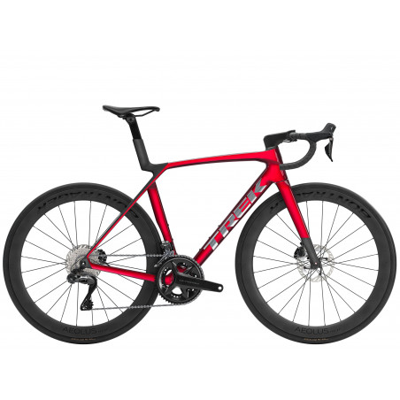 Madone SL 7 Gen 8 Gloss Fury Red/Matte Deep Smoke