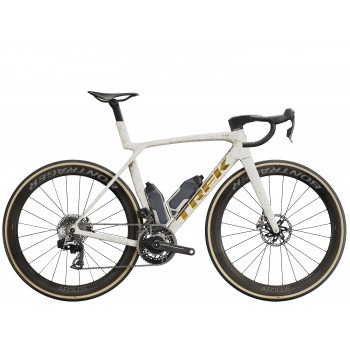 Madone SLR 9 AXS Gen 8 Era White/Supernova Marble