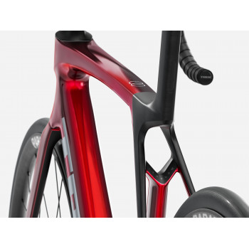 Madone SL 5 Gen 8 Gloss Fury Red/Matte Deep Smoke
