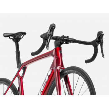 Madone SL 5 Gen 8 Gloss Fury Red/Matte Deep Smoke