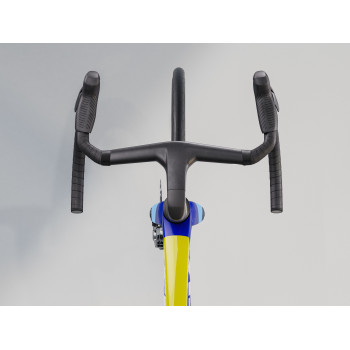 Madone SLR 9 AXS Gen 8 Team Replica