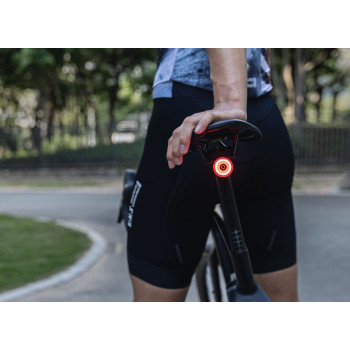 Svetlo Gaciron zadné LOOP 100