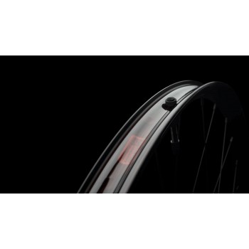 Race Face AEffect R30 29 Boost predn koleso