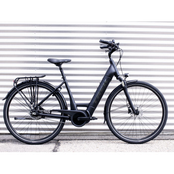 District+ 6 Lowstep MATTE TREK BLACK