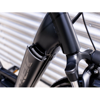 District+ 6 Lowstep MATTE TREK BLACK