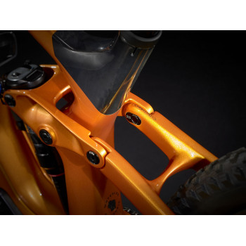 Slash 9.8 XT Gen 5 FACTORY ORANGE/CARBON SMOKE