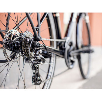 Verve 1 Equipped TREK BLACK