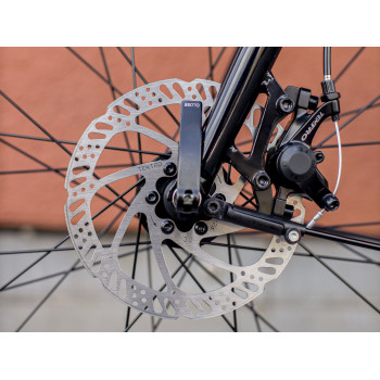 Verve 1 Equipped TREK BLACK