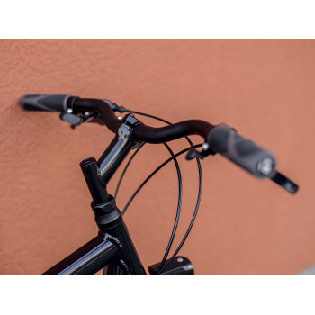 Verve 1 Equipped TREK BLACK