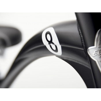 Straight 8 8i BLACK SATIN