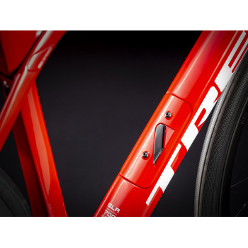 Domane SLR 7 AXS Gen 3 VIPER RED/TREK WHITE