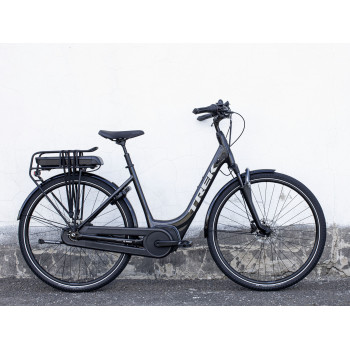 District+ 4 Lowstep DNISTER BLACK