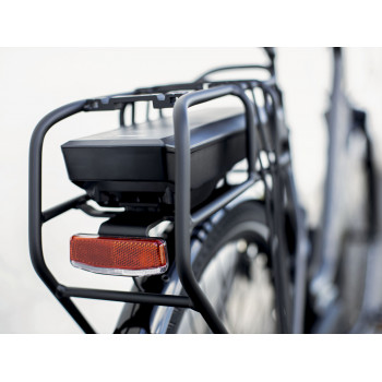 District+ 4 Lowstep DNISTER BLACK