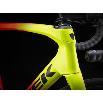 Domane SL 6 AXS Gen 3 RADIOACTIVE CORAL TO YELLOW FADE