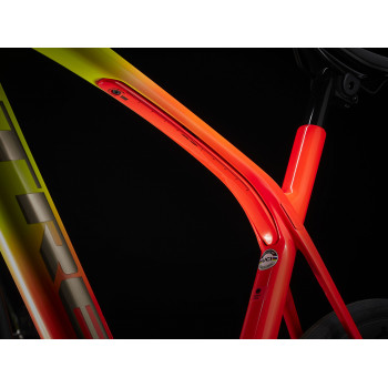 Domane SL 6 AXS Gen 3 RADIOACTIVE CORAL TO YELLOW FADE