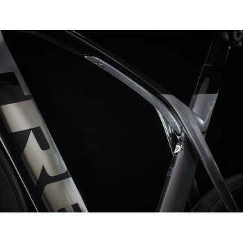 Madone SLR 6 eTap Gen 6 DARK PRISMATIC/TREK BLACK