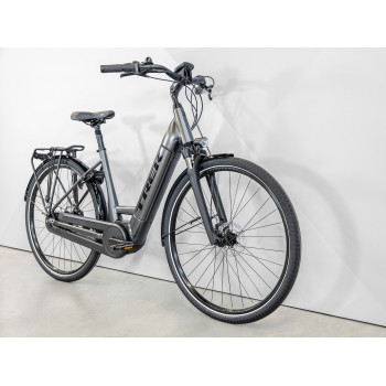 District+ 3 Lowstep 500 W DNISTER BLACK