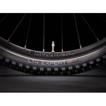 Powerfly FS 4 Equipped LAVA/ TREK BLACK