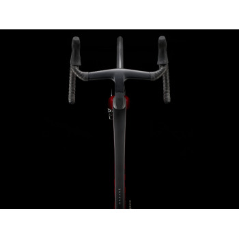 Madone SLR 6 AXS Gen 7 METALLIC RED SMOKE TO RED CARBON SMOKE