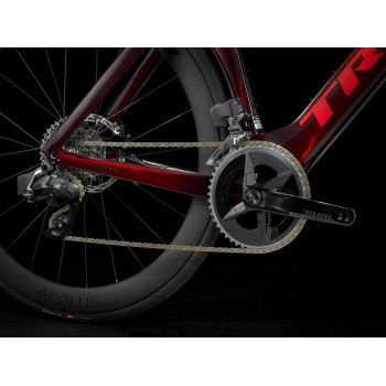 Madone SLR 6 AXS Gen 7 METALLIC RED SMOKE TO RED CARBON SMOKE