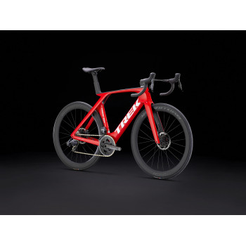 Madone SLR 7 AXS Gen 7 VIPER RED