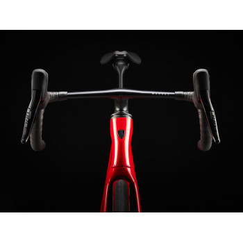 Madone SLR 7 AXS Gen 7 VIPER RED