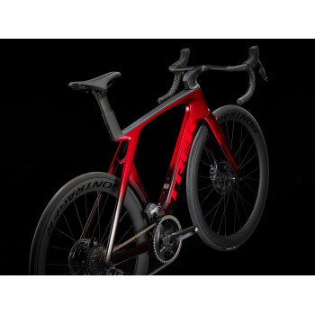 Madone SLR 7 AXS Gen 7 METALLIC RED SMOKE TO RED CARBON SMOKE