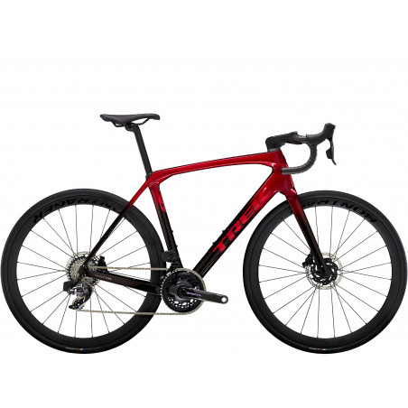 Domane SLR 7 AXS Gen 4 METALLIC RED SMOKE TO RED CARBON SMOKE