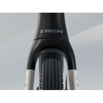 Checkmate SLR 8 AXS Gloss Trek Black/Matte Carbon Smoke