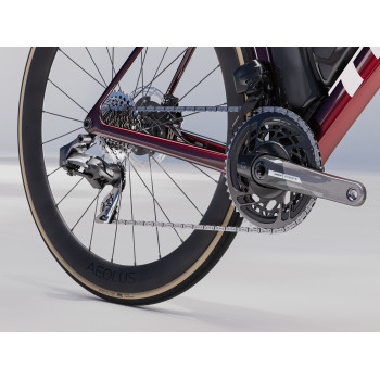 Madone SLR 7 AXS Gen 8 Carbon Red Smoke