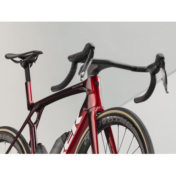 Madone SLR 9 AXS Gen 8 Carbon Red Smoke