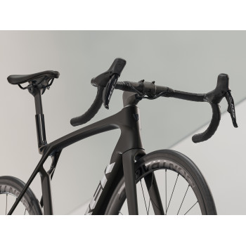 Madone SL 6 Gen 8 Matte Dark Web