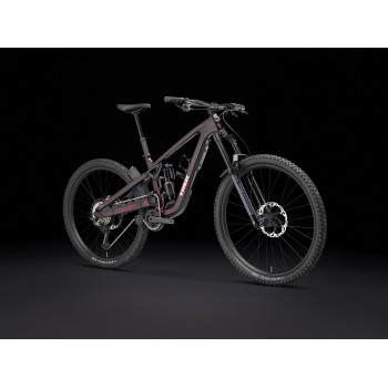 Slash 9.8 XT Gen 6 Carbon Red Smoke
