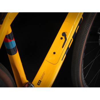 Checkpoint SLR 7 Marigold/Nautical Navy